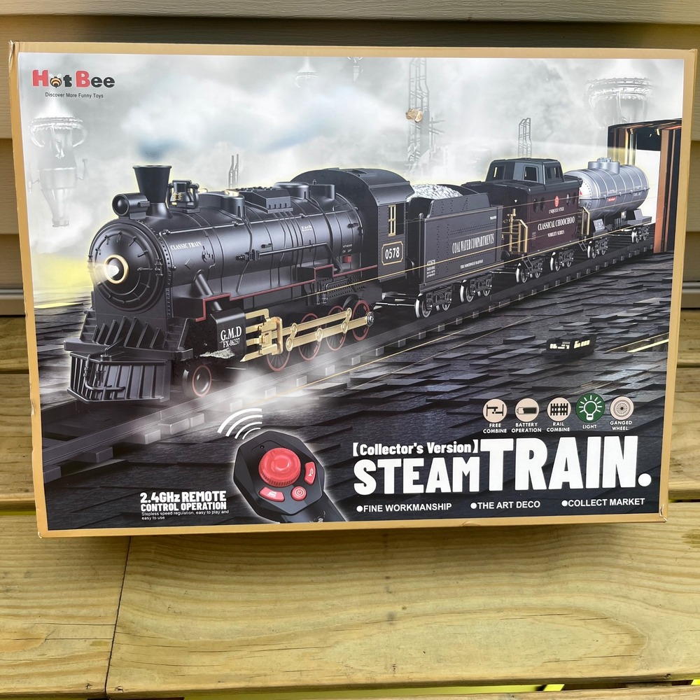 Hot Bee Remote Control Steam Train Set Collectors Version 2.4GHz Smoke Light